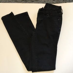 Juniors black jeans // size 0